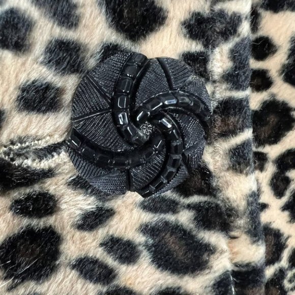 Vtg F.L. Malik Size L Cropped Leopard Mismatched Button Faux Fur Jacket - Picture 6 of 10
